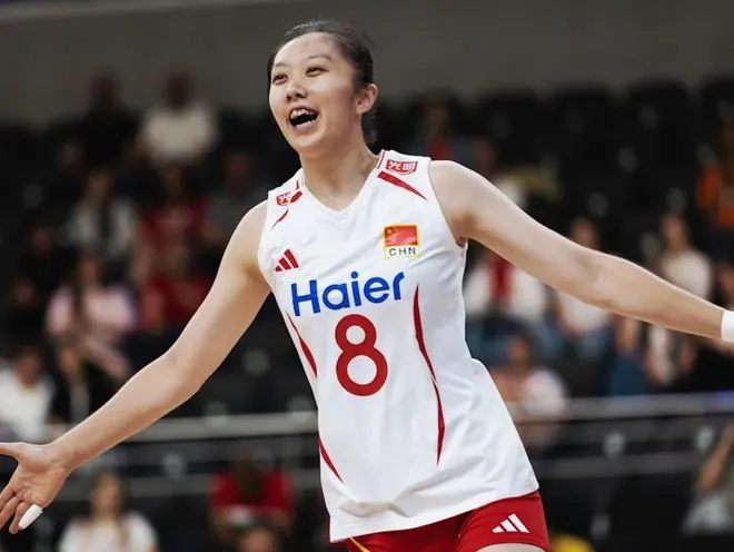 女排2-3意大利！解盛钰王奥芊惊喜，2主攻齐发挥，龚翔宇仍被死薅