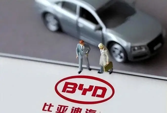 存货1604亿，市值蒸发8000亿：比亚迪，终究还是成了一家“车企”