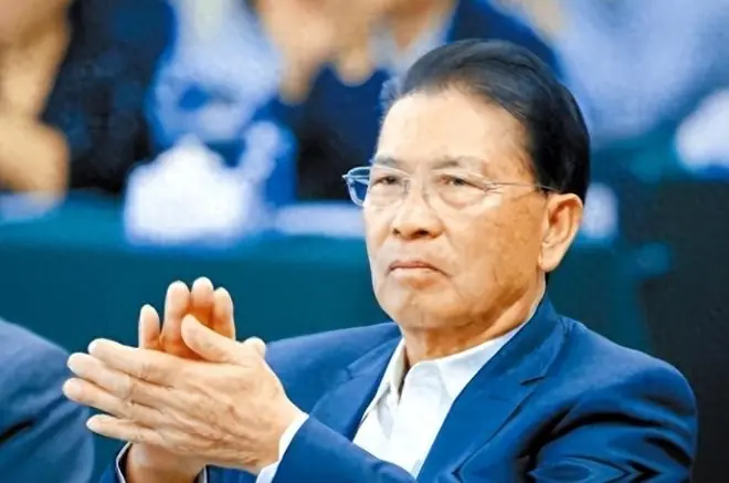 美的创始人何享健，坐拥2250亿财富无人继承，三个孩子均为老总
