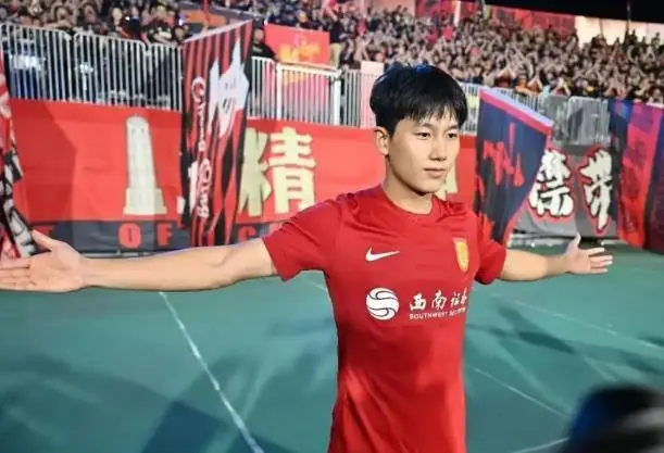李镇全首次以新身份发声！直言将全力以赴，为重庆足球奋勇争先
