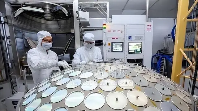 俄罗斯让中国心凉?真正恐怖的并非西方围堵,而是我们低估了自己