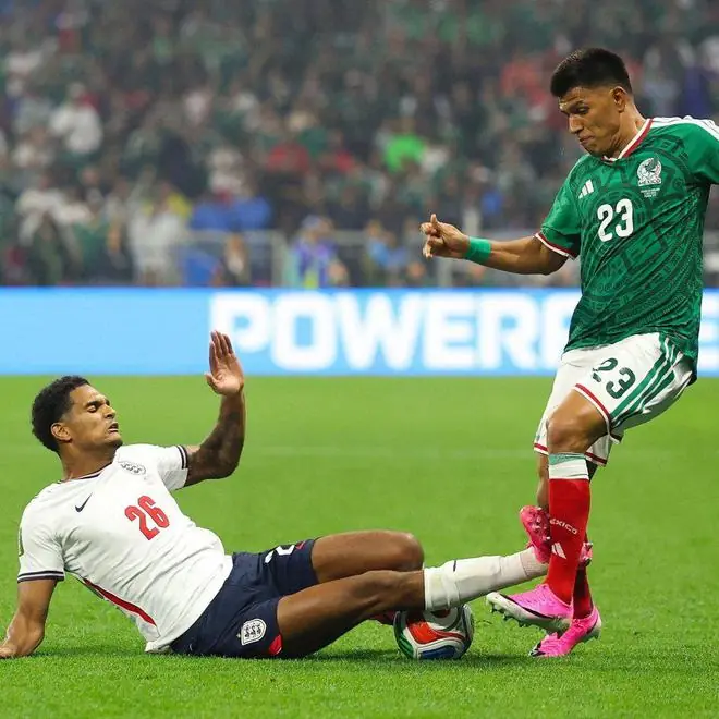 FIFA驰名双标！宽萨染红遭停赛2场，无缘潜在半决赛对阵阿根廷