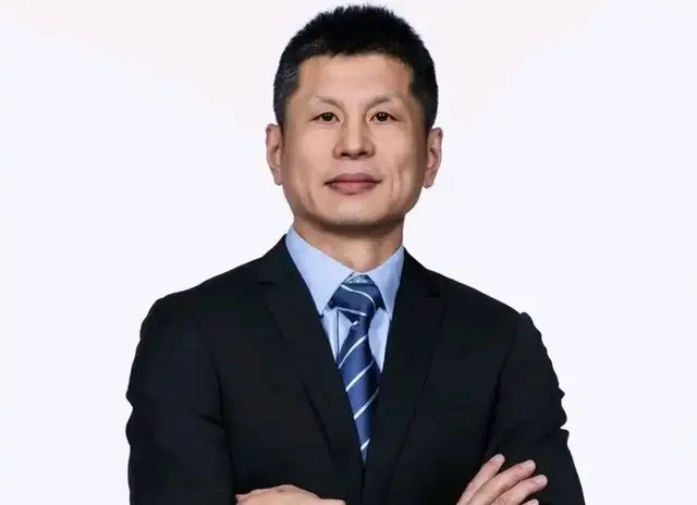 山东男篮教练组大换血,鞠维松归位,俱乐部已备好邱彪下课预案