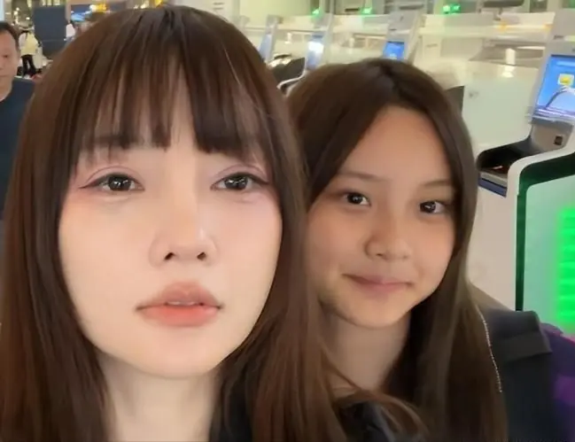 甜馨也去夏校了！普通人看清现实：原来这就是我们跟有钱人的差距