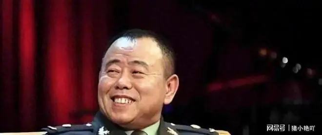 四个老婆、正师级待遇、全家移民，，潘长江身上的标签个个离谱