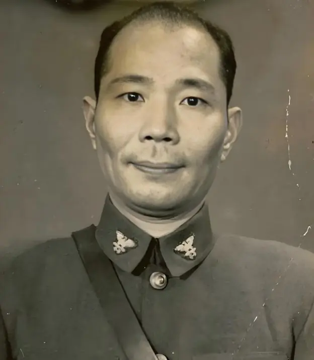 周至柔极清醒，54年拒绝老蒋连任特令，活到88岁，继任者44天暴毙