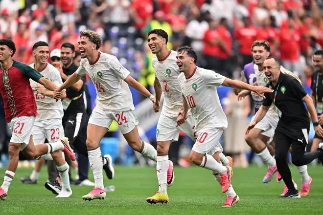 随和摩洛哥3-0晋级世界杯八强，世界杯最新射手榜出炉