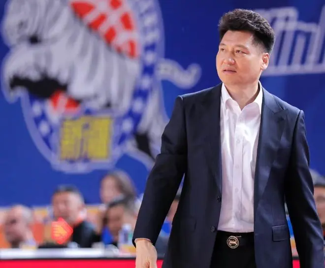 官宣了！姜正秀确定成为主教练，新赛季压力巨大！