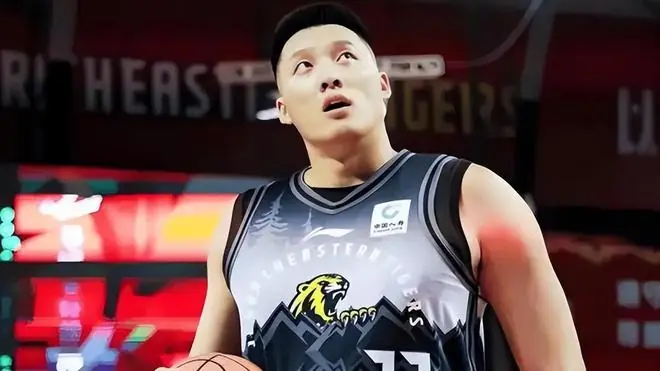 3球员失业！杜锋弟子没续约，郭艾伦或退役，山东放弃老将