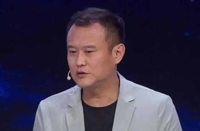 徐云龙谈塞内加尔出局:非洲球员有些共性,比赛容易突然断线